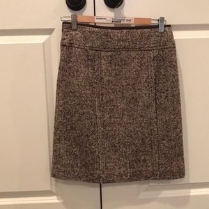 Brown and cream tweed mid length skirt